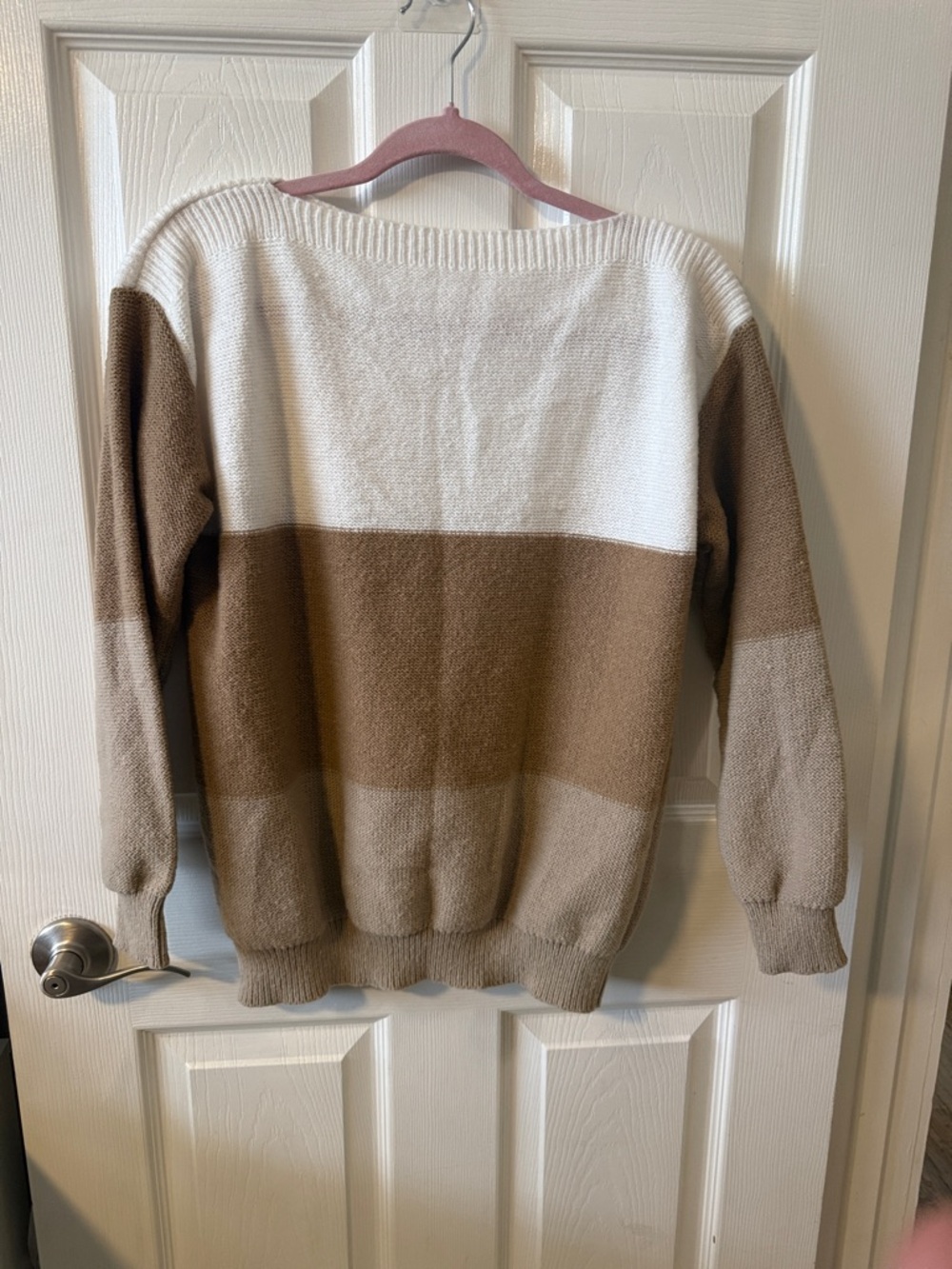 Cozy Colorblock Pullover Sweater in Cream and Brown